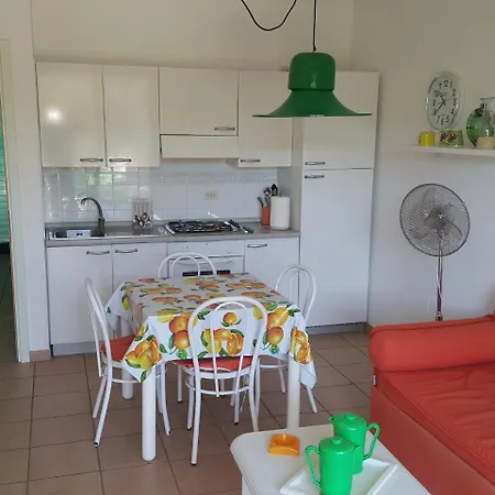 Casa Vacanza Lungomare Matteotti 75 * Melendugno