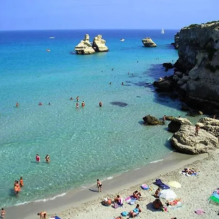 Casa Vacanza Lungomare Matteotti 75 * Melendugno